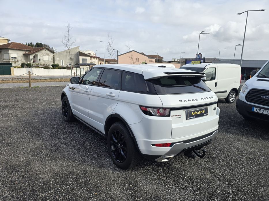 Range Rover Evoque 2.2 TD4 Prestige 4x4 Automático