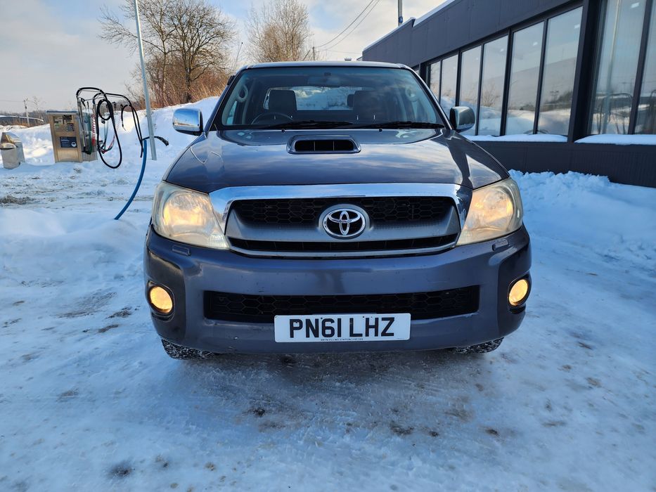 Toyota Hilux 3.0 Diesel 2011 рік в Україні!