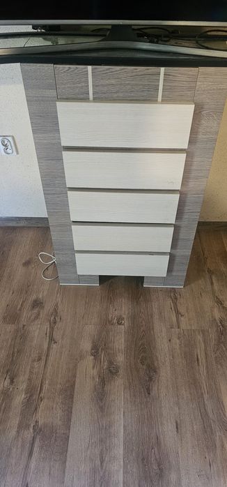 Duży regał narożny+wysoka komoda