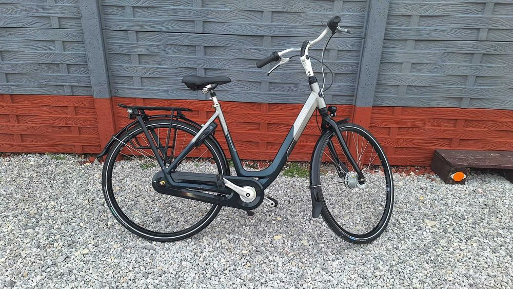 Gazelle Orange C8
