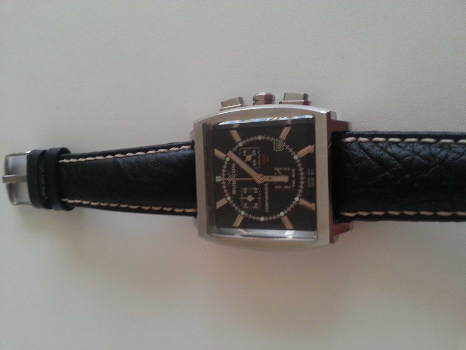 Zegarek Rubicon Chronograph z datownikiem.