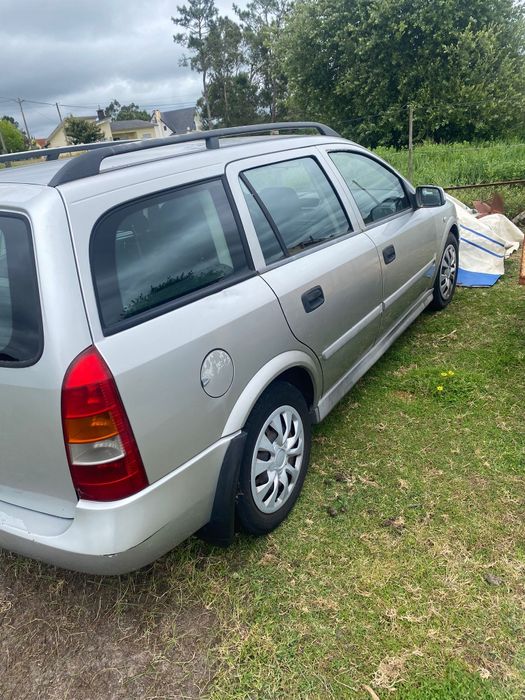 Opel Astra G  leia o anúncio