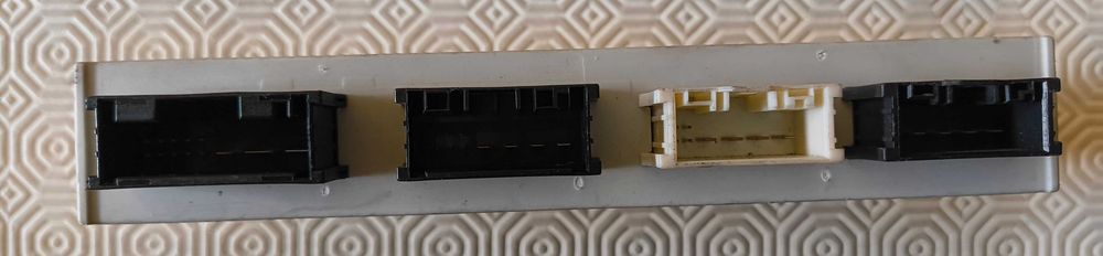 Módulo comando mala elétrica BMW F10 F11 F005V01252