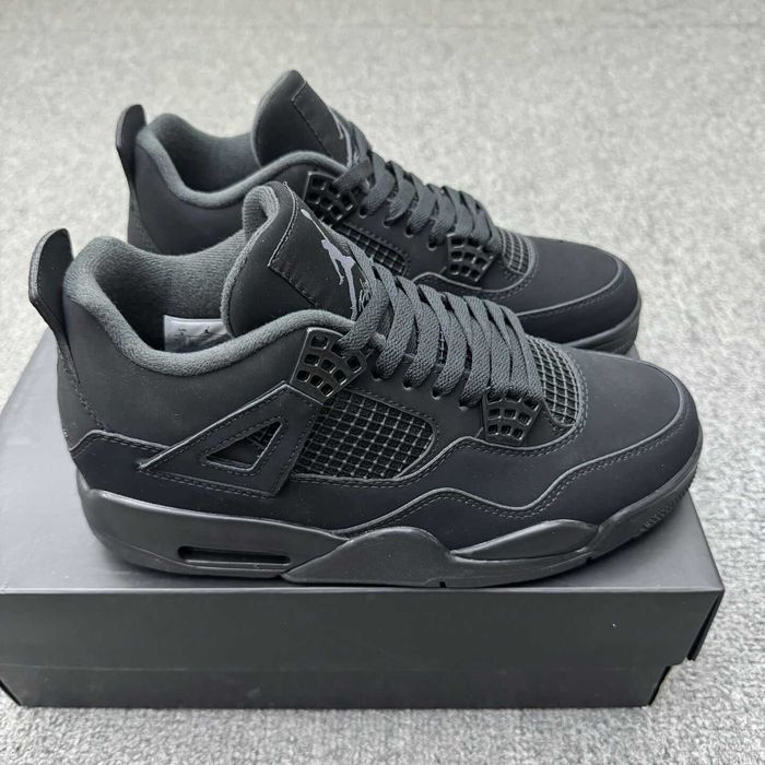 Jordan_Air_Jordan_4_Retro R.40