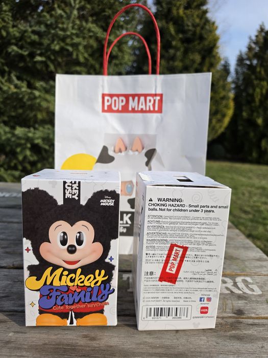 Игрушка брелок POP MART оригинал новая