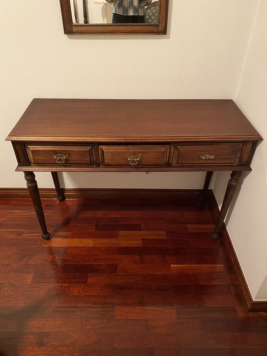 Cama casal estilo rústico de madeira maciça