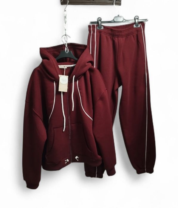 Ciepły bawełniany dres damski The Besso