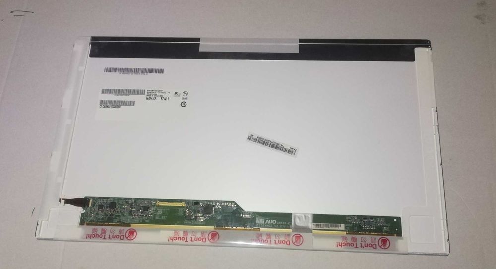 Матрица 15.6 B156XW02 v. 2