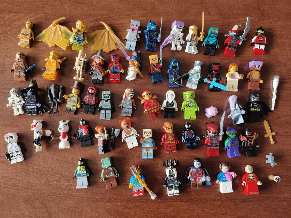Figurki LEGO Mix 52 szt