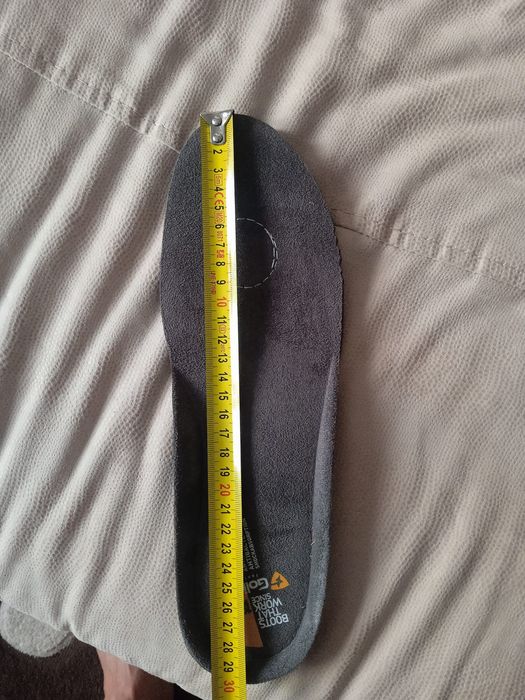 Продам ботінки шкіряні