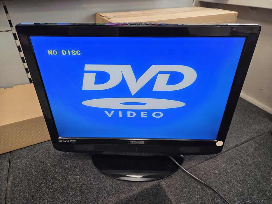 Telewizor marki Technika 22 cale odtwarzacz DVD