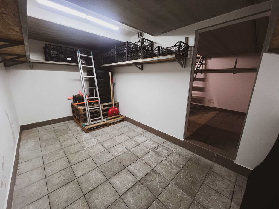 Продам Гараж Теплична 38