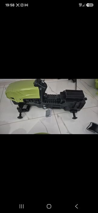 Traktor na pedały CLAAS Arion 410 Falk z przyczepką