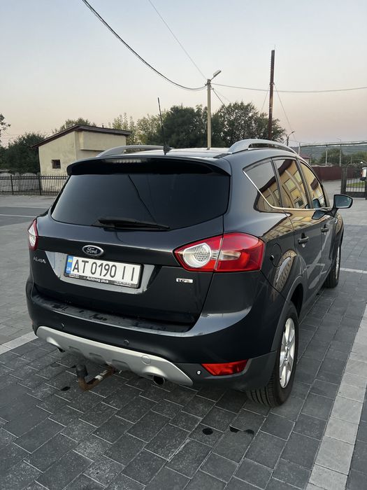 Ford Kuga 2.0 2010 рік