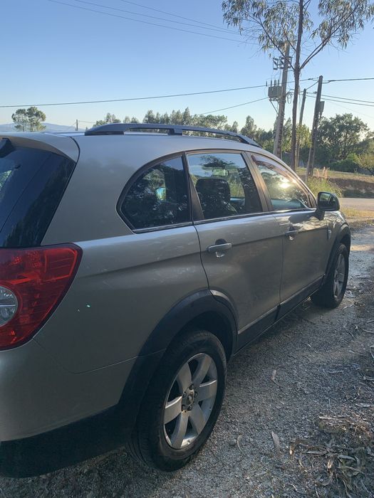 SUV Chevrolet Captiva 2.0 Diesel 127 cv | 7 Lugares | 219.000 km — photo 5