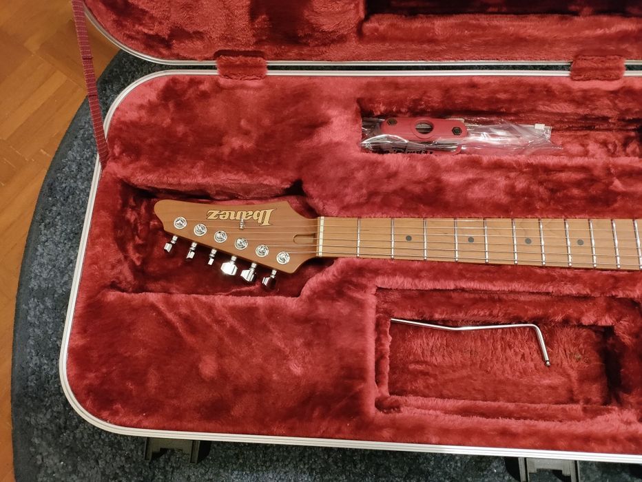 Vendo Guitarra Ibanez Az2402 prestige
