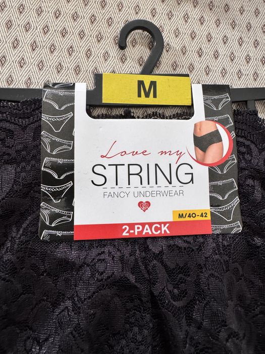 Majtki stringi czarne M 40-42 2 pary nowe koronkowe