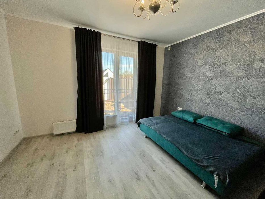 Одноповерховий будинок з ремонтом у новій котеджній забудові Бучі!