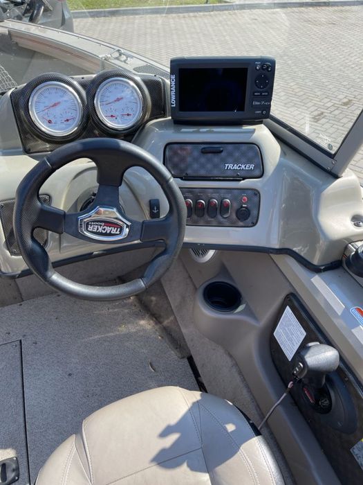Човен Tracker Targa V185 2008