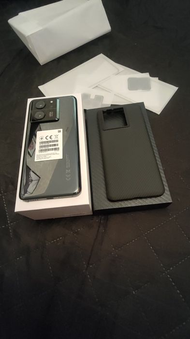 Xiaomi 13T 8/256+ etui na telefon z włókna węglowego+Xiaomi watch 2