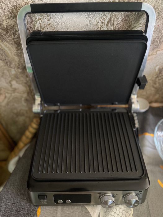 Гриль Delongi900