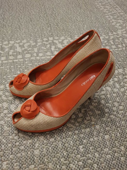 Szpilki brazylijskie 39