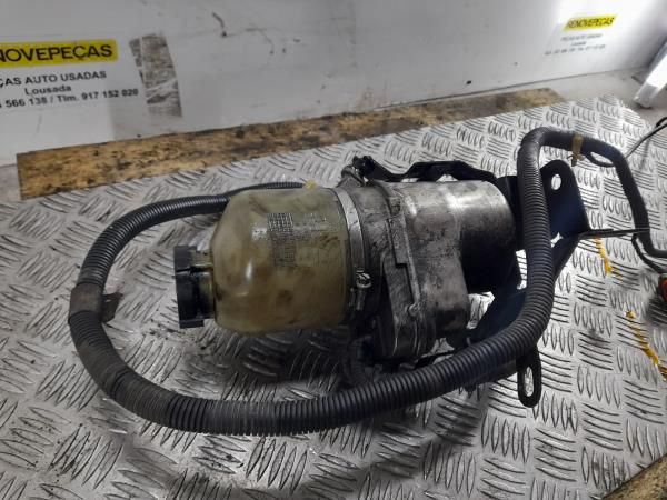 Bomba de direção OPEL Astra H Sedan (L69)