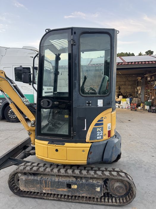 Mini giratória komatsu