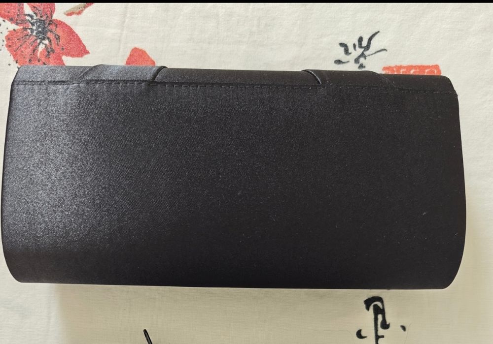 Lote de 2 Malas Clutch de Festa – Preto Acetinado e Bronze Metalizado Rosa
