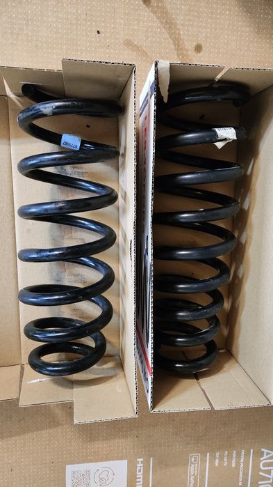 Передні пружини BMW X5 E70
