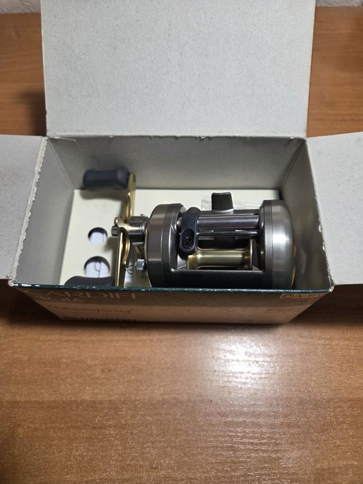 Shimano Cardiff 401a