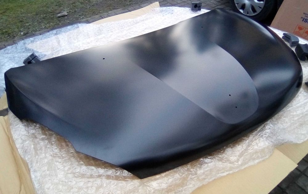 PEUGEOT 208 LIFT górne mocowanie wspornik nakładka zderzaka