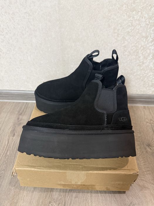 UGG  натуральні оригінал