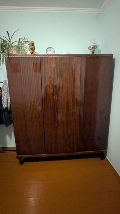 Шкаф (Шафа). Стан на фото. Можу зробити додаткові фото
