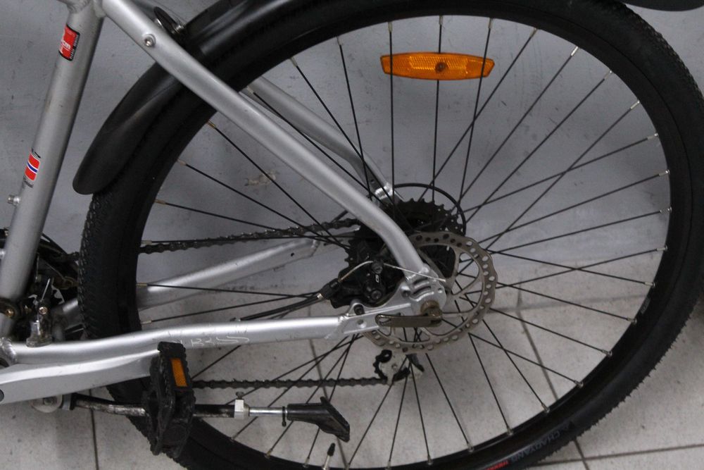 Rower crossowy DBS LOGIC K400, Rama 19", Koła 28", Ham tarcz, Acera