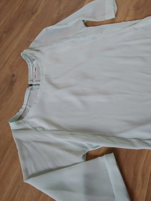 Bluzka rozmiar S Stradivarius rękaw 3/4