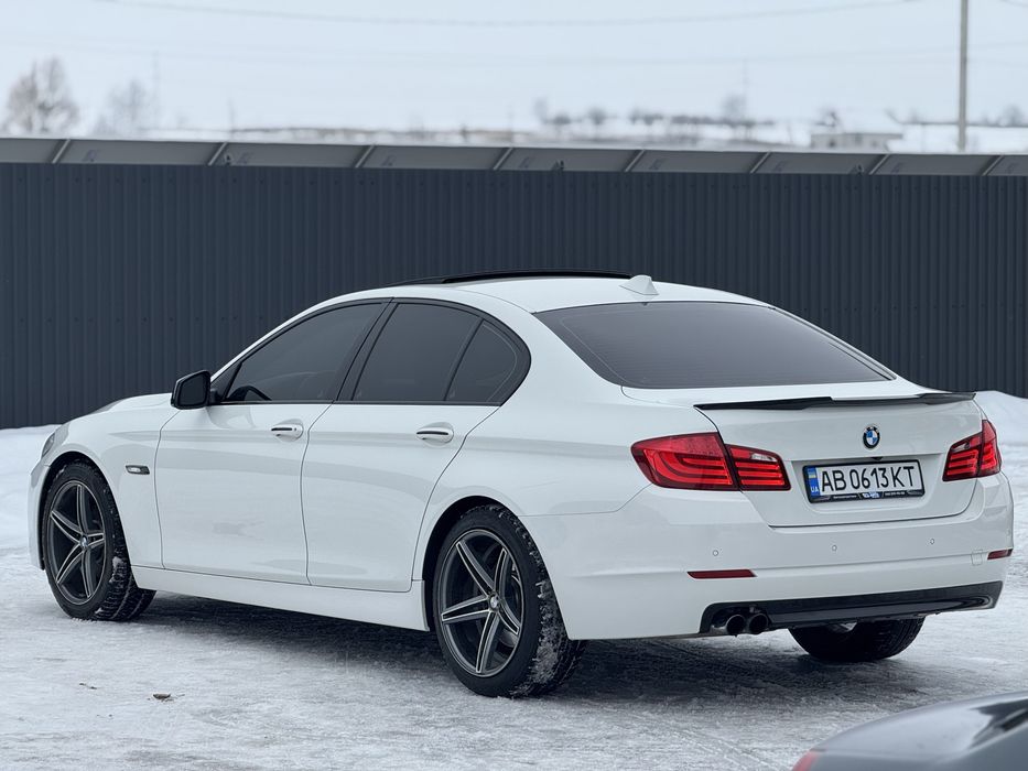 Бмв ф10 528і 2012 не фарбована повний привід