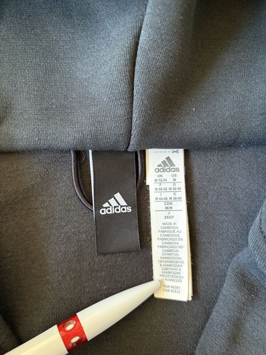 Damska rozpinana bluza z kapturem Adidas ZNE hoodie