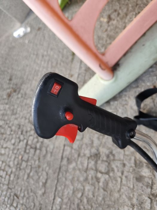 Roçadora kobota 53cc profissional aceito troca por rossadora kavasakis
