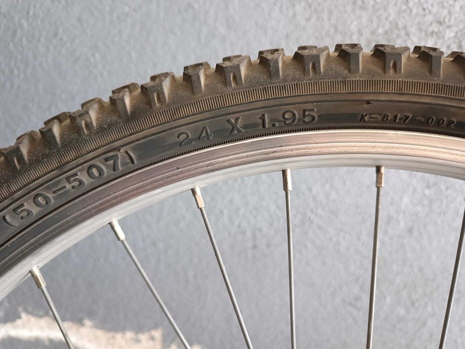 Bicicleta BTT Branca
