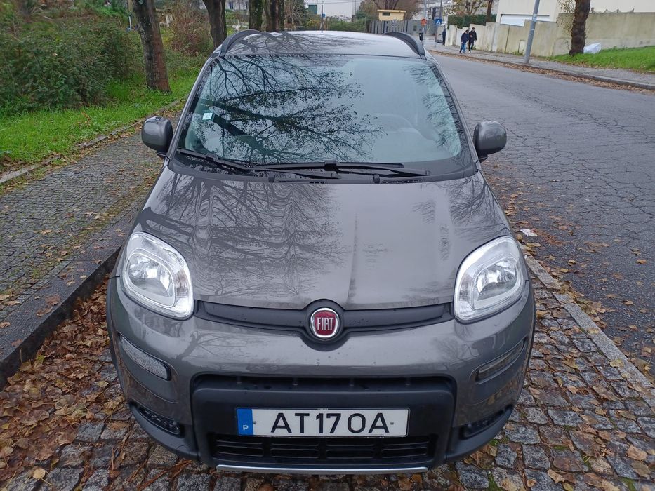 Panda 1.0 Hibrid City Life Semi Novo