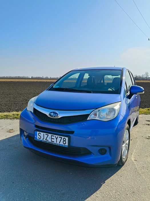 Subaru Trezia Subaru Trezia 1.33 , Toyota Verso S