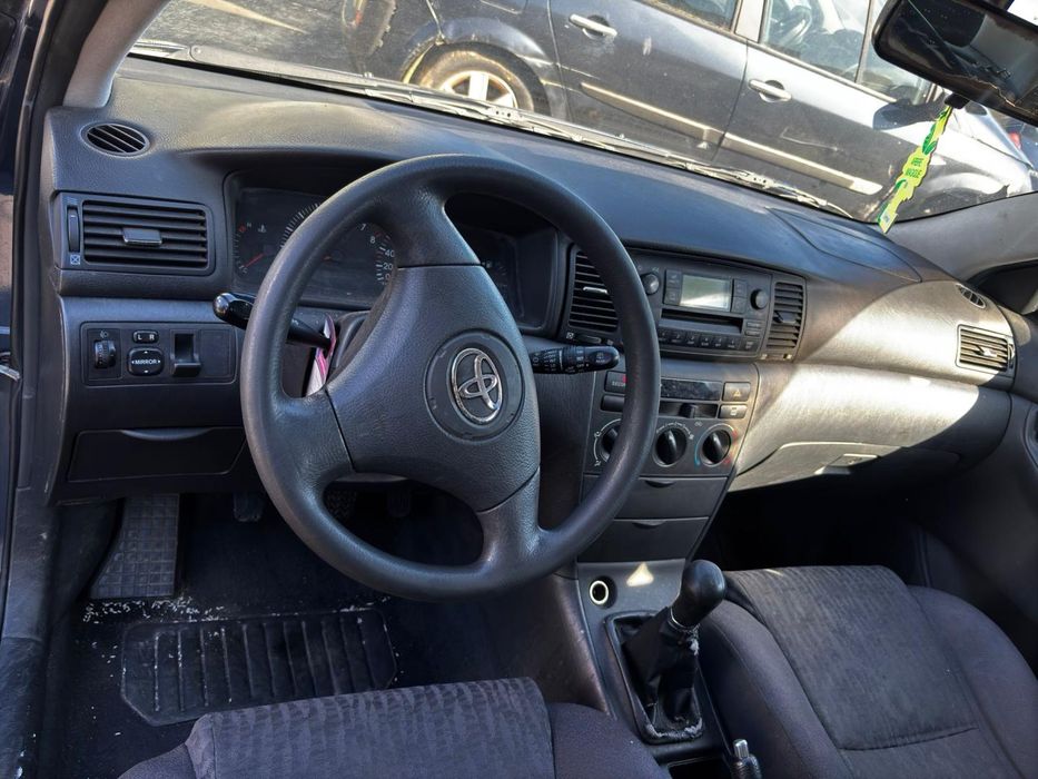 Carro Para Peças Toyota Corolla 2002 - 2006