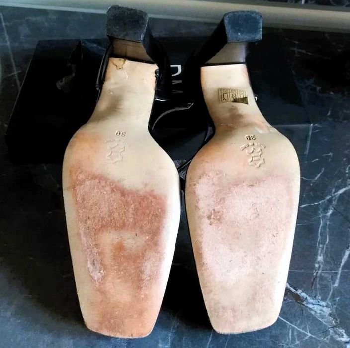 Czółenka ze skóry naturalnej czarne r.39
