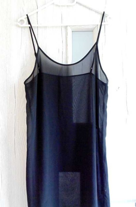 River Island nowa czarna halka na wąskich ramiączkach 36