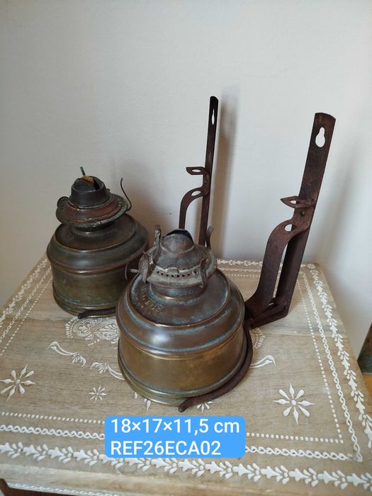 Antigos e Raros Candeeiros a petróleo "Victor - USA"