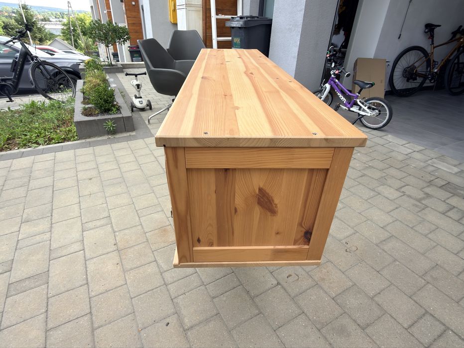 Szafka / Półka wisząca IKEA HEMNES – lite drewno (sosna)
