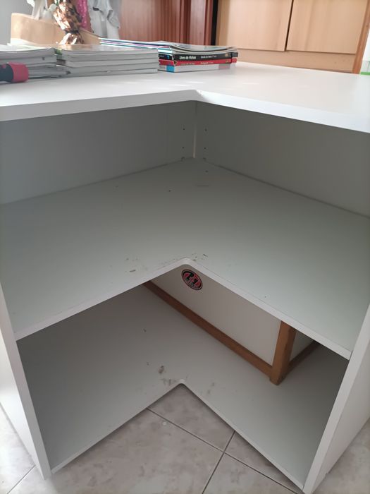 Excelente móvel secretária