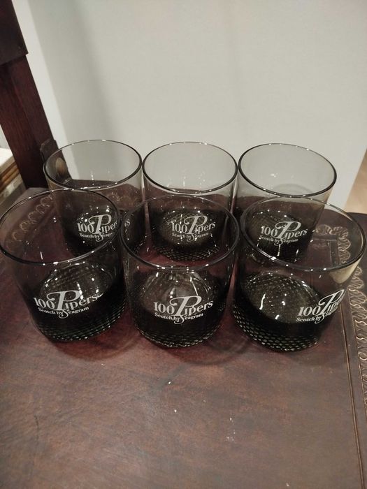 Conjunto de 6 copos de whisky da marca 100 Pipers