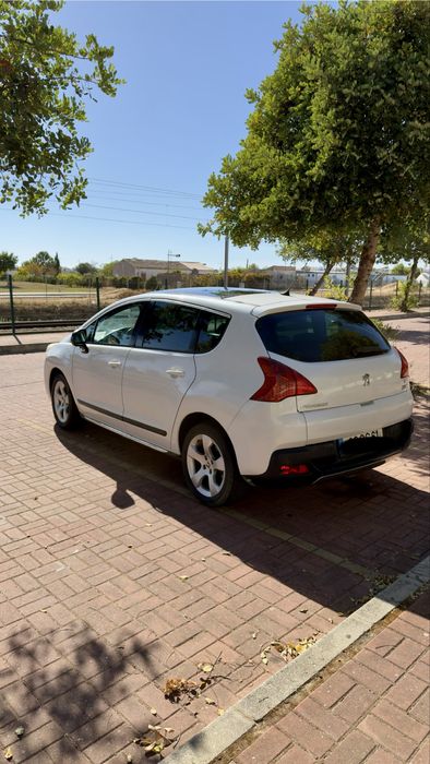 Peugeot 3008 1.6HDi 110cv branco caixa automatica